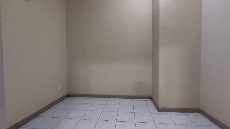 Condominium Larkin Utama 7