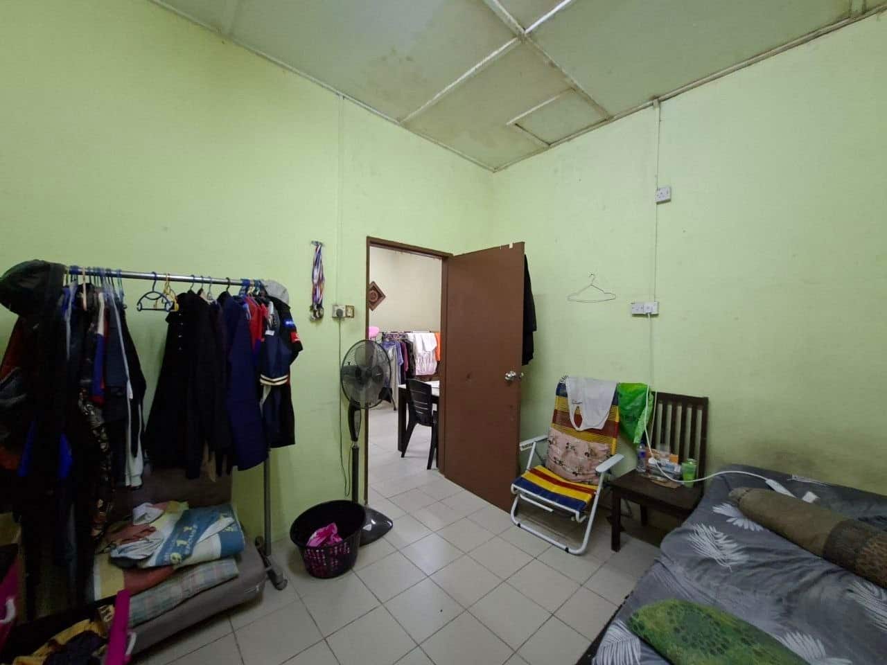 Single Storey Terrace House Taman Ungku Tun Aminah 7