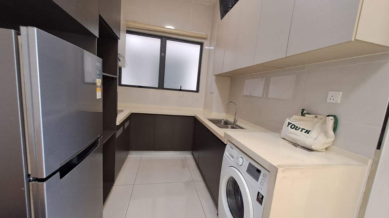 Condo Bay Point @ Country Garden Danga Bay 8