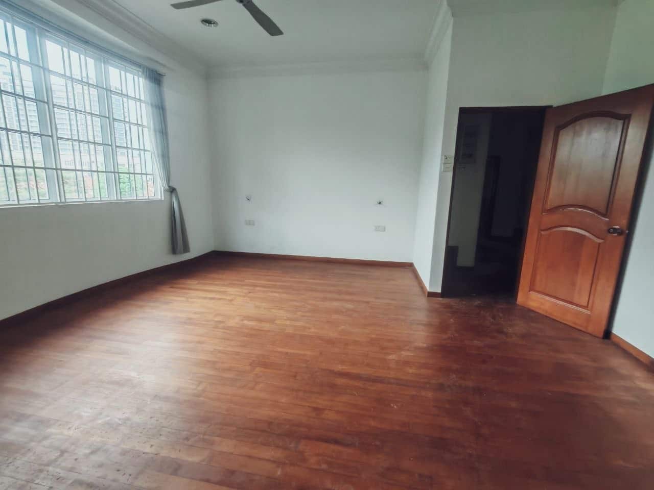 Double Storey Bungalow Kampung Mohd Amin 7