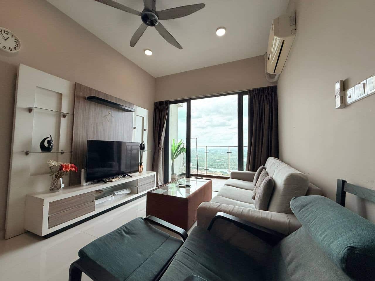 Condo Royal Strand, Country Garden Danga Bay 1