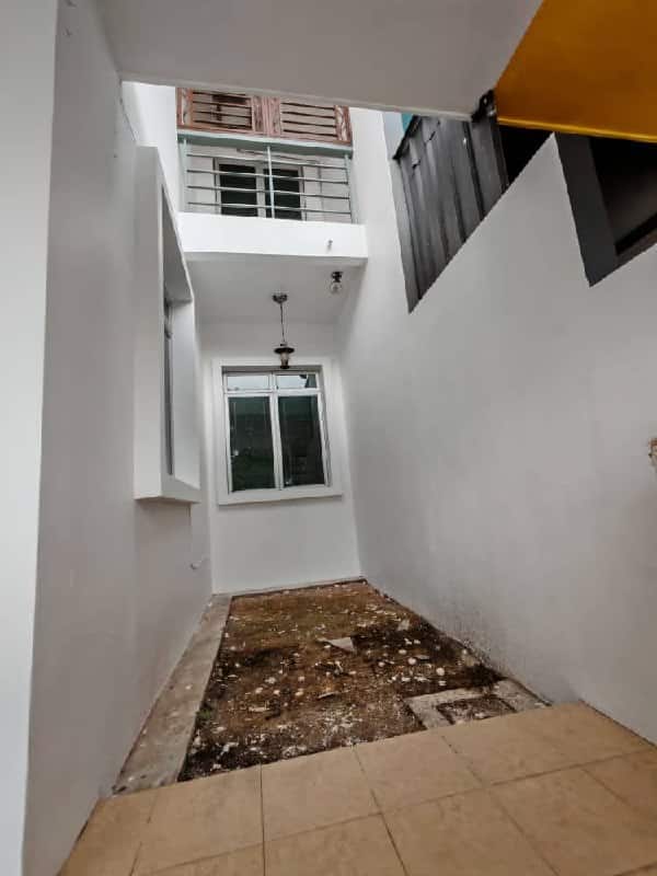 Double Storey Taman Mutiara Rini 10