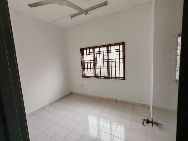 Double Storey Taman Mutiara Rini 5