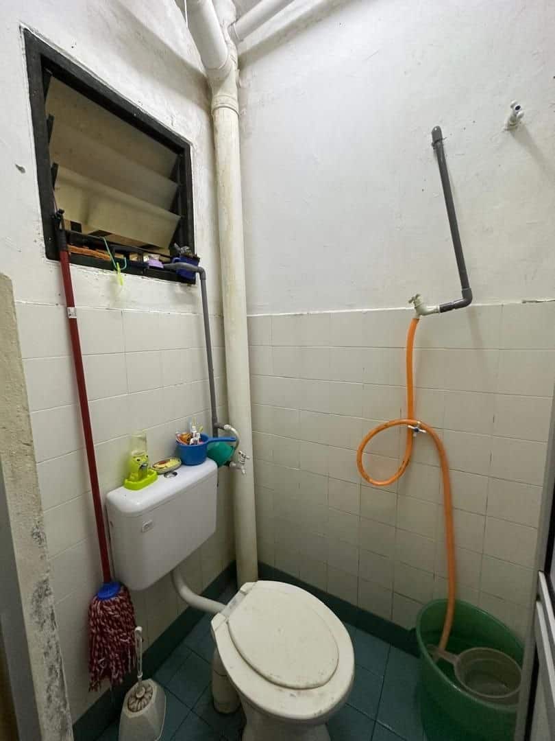 Double Storey Low Medium Cost Taman cahaya masai pasir gudang 9