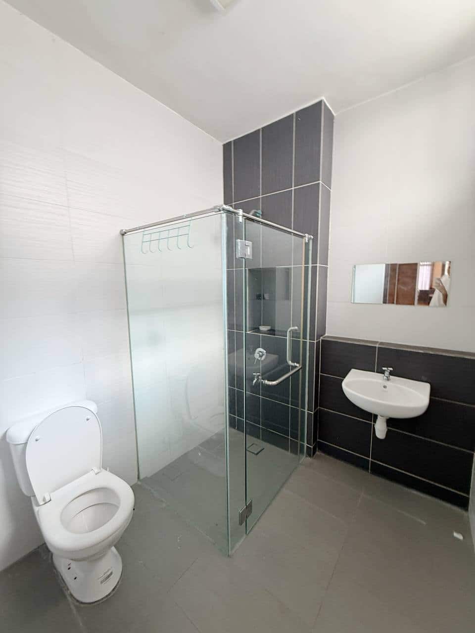 Double Storey Cluster House Adda Heights 7