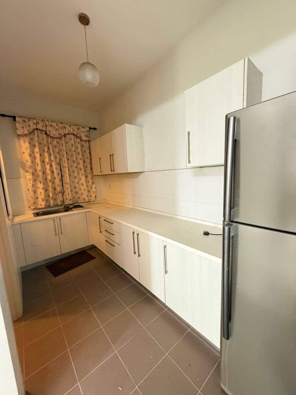 Condominium Tampoi 5