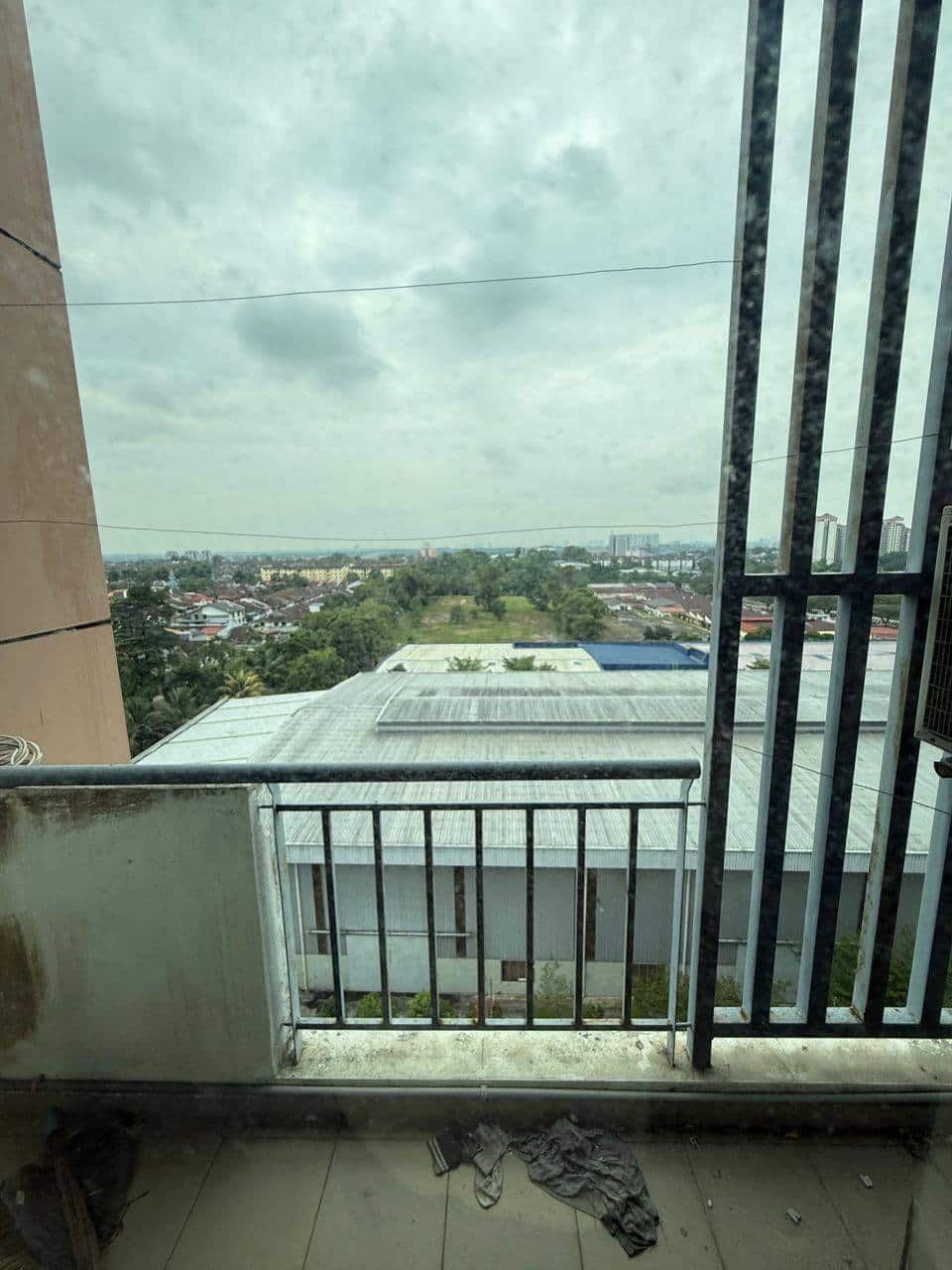 Condominium Tampoi 9