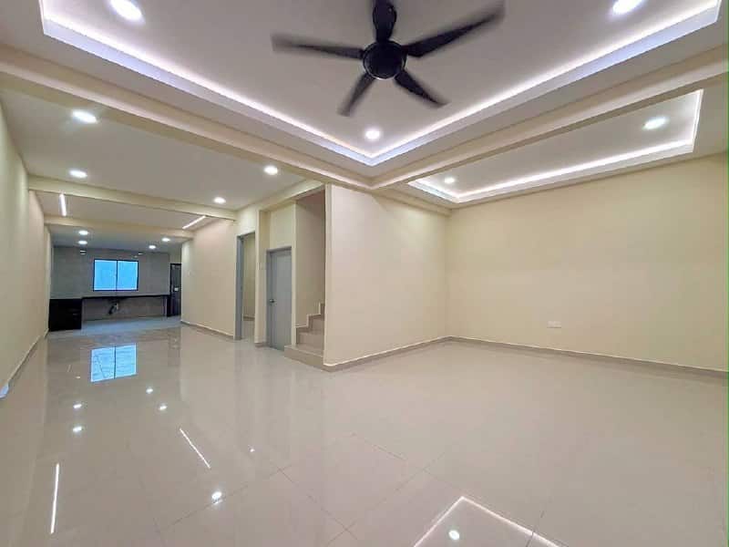 Double Storey Terrace Taman Anggerik Kempas 2