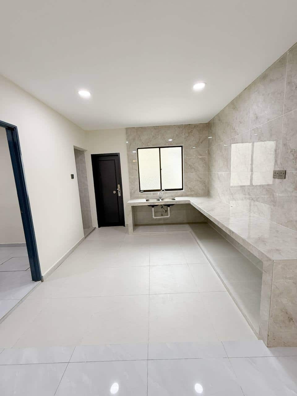 Double Storey Taman Sentosa 8