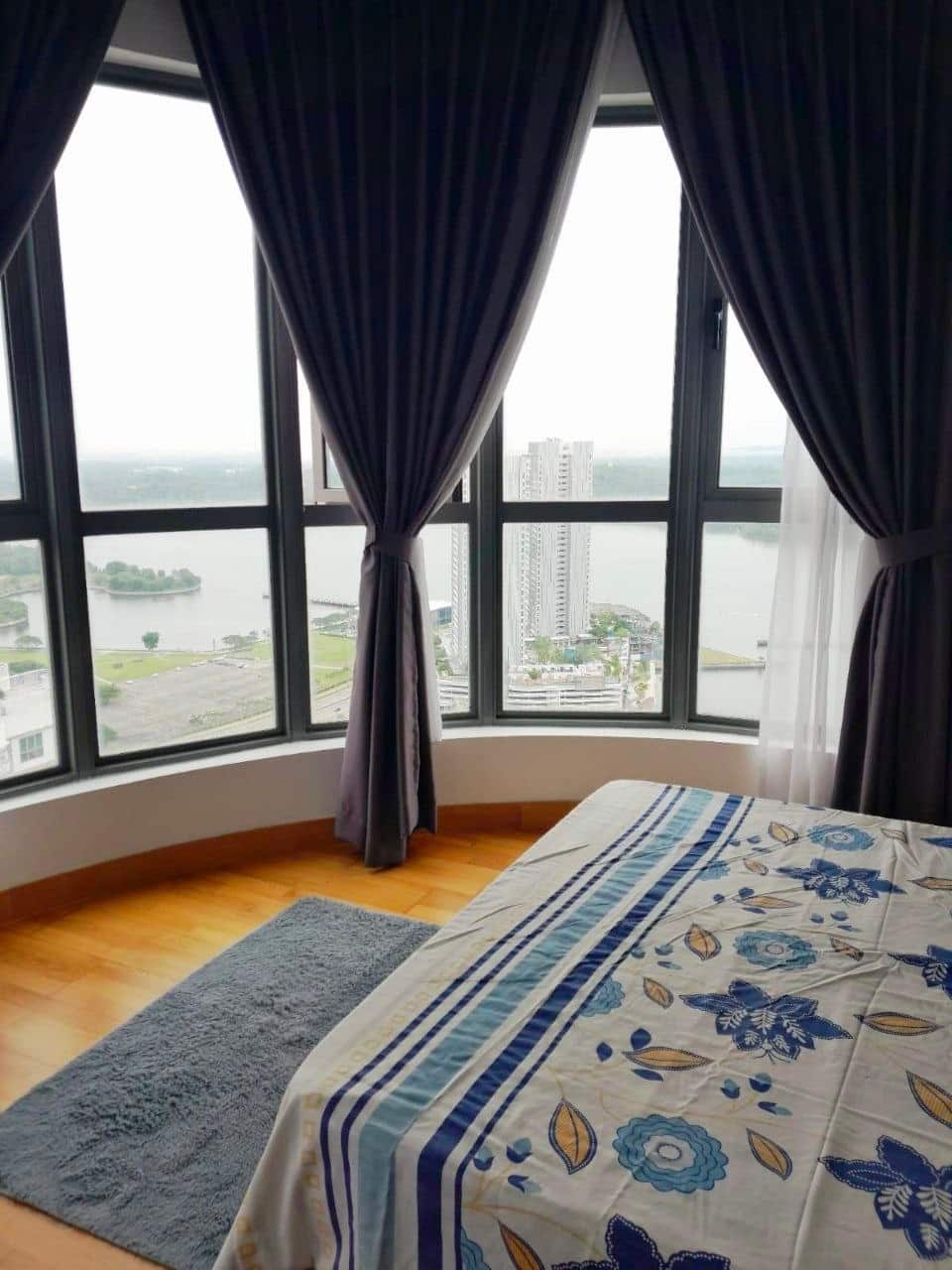 Condominium Puteri Harbour 5