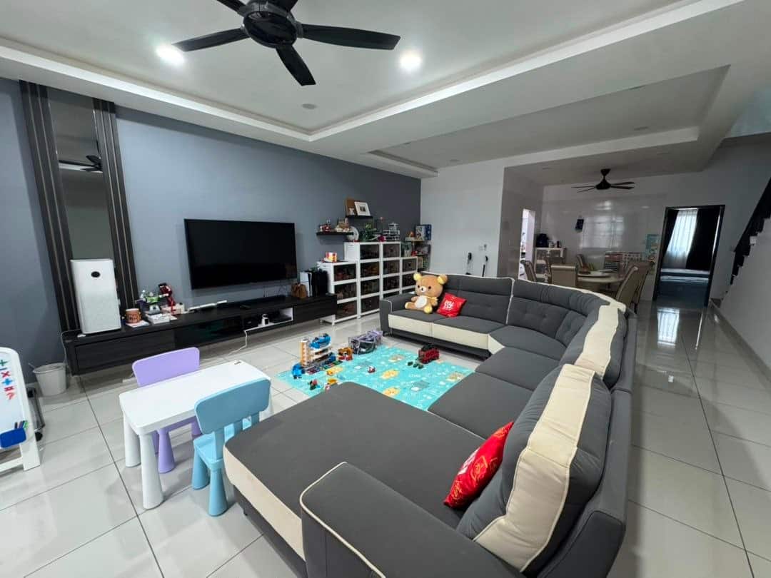 Double Storey Terrace House Glenmarie 2