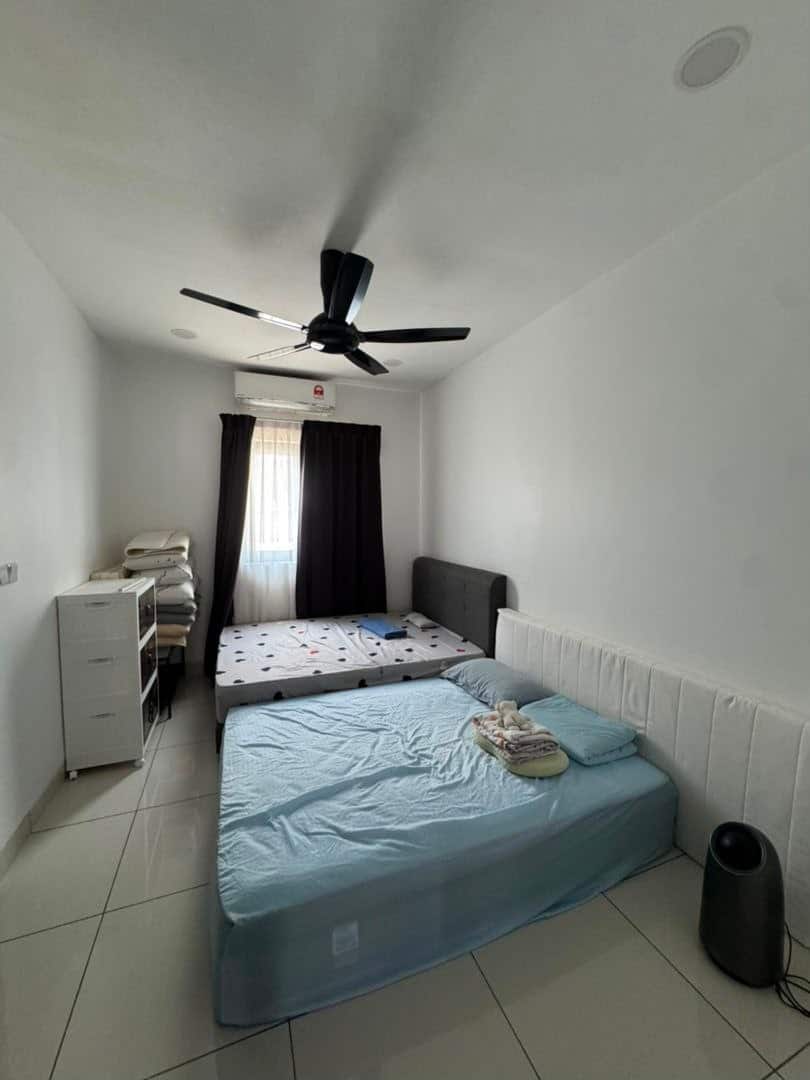 Double Storey Terrace House Glenmarie 6