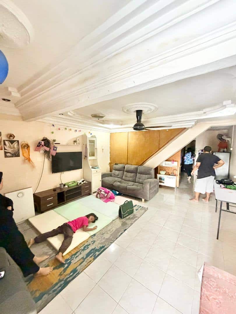 Double storey Jalan Saga 2