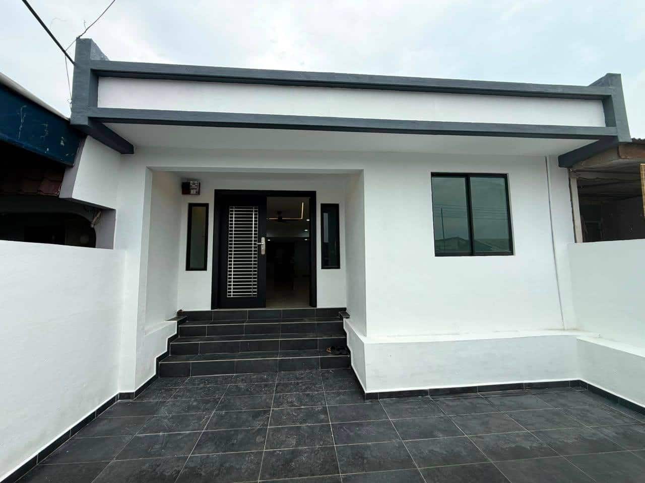 Double storey Intermediate Setia Tropika 1