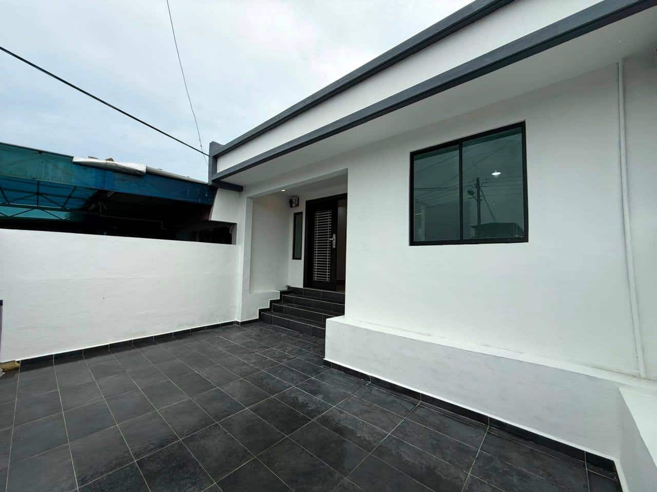 Double storey Intermediate Setia Tropika 2