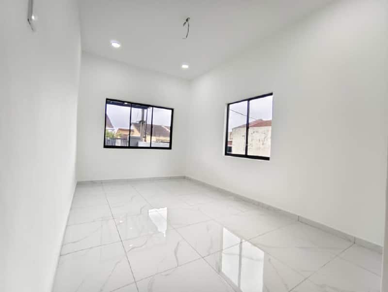 Single Storey Terrace Taman Anggerik 5
