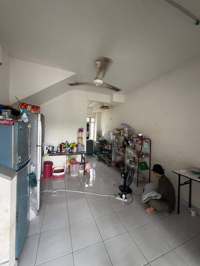 Double Storey Low cost Plentong 4