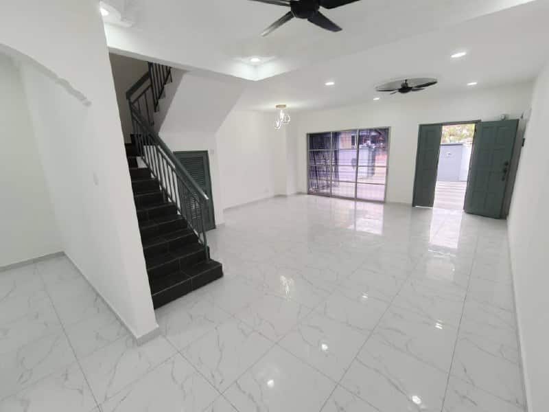 Double storey Bandar Pulai Jaya 4