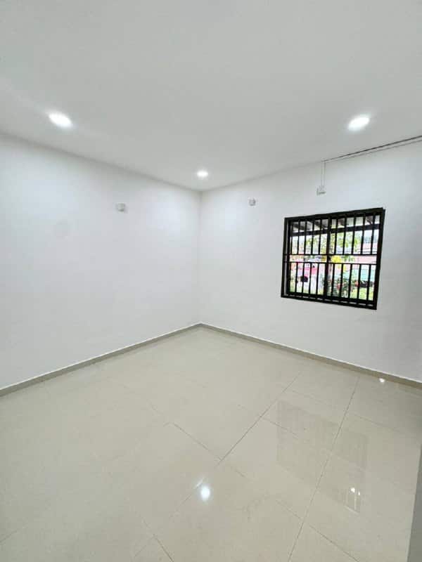 Double storey Taman Pulai Indah 7