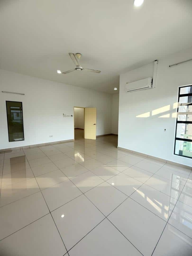Double storey super link terrace Bukit Indah 5