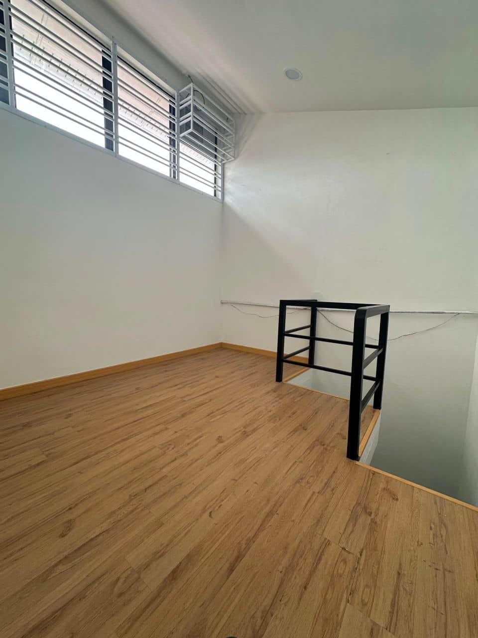 Single Storey Terrace House Taman Rinting 6