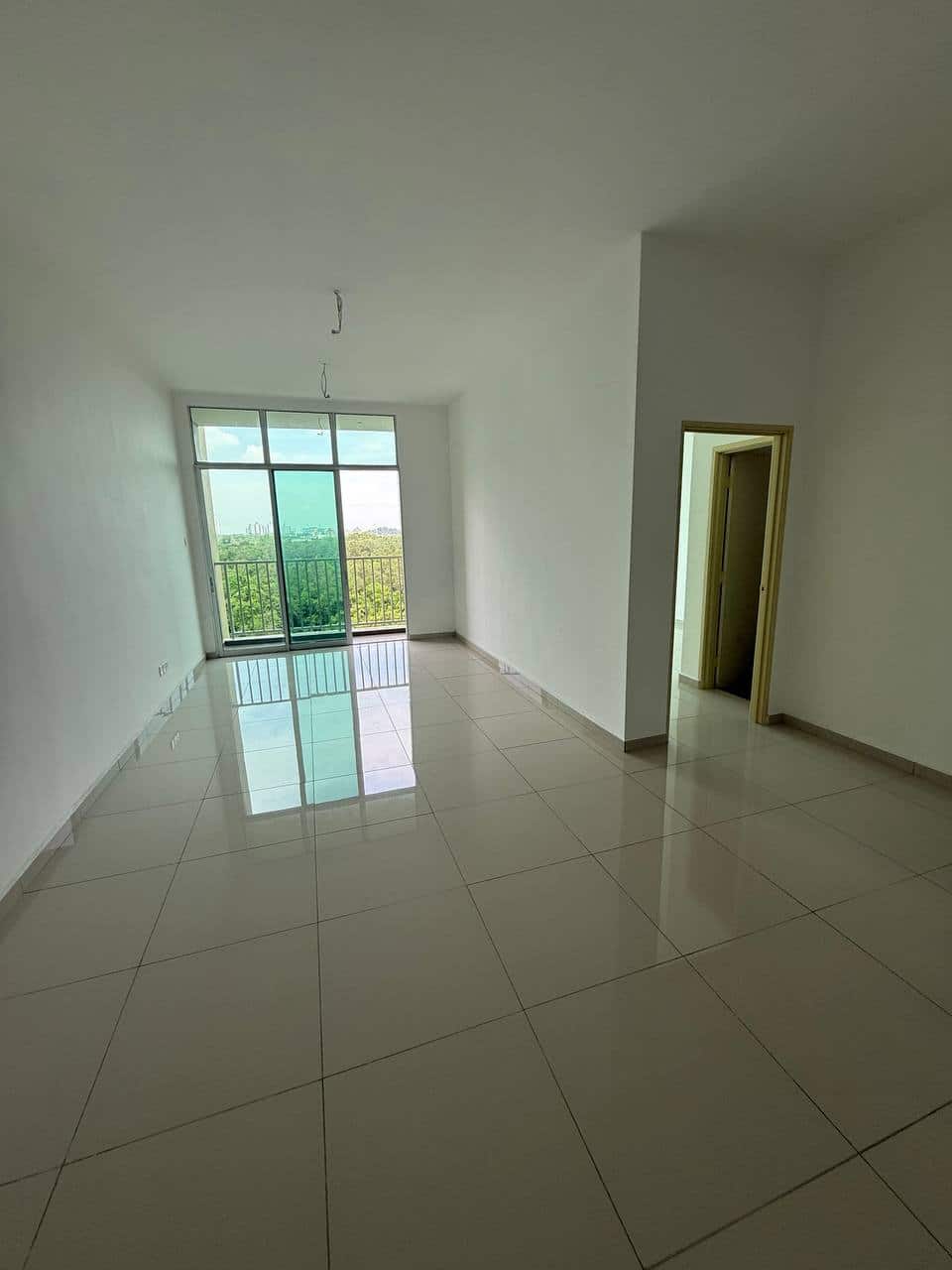 Apartment Taman Seri Molek Perdana 5