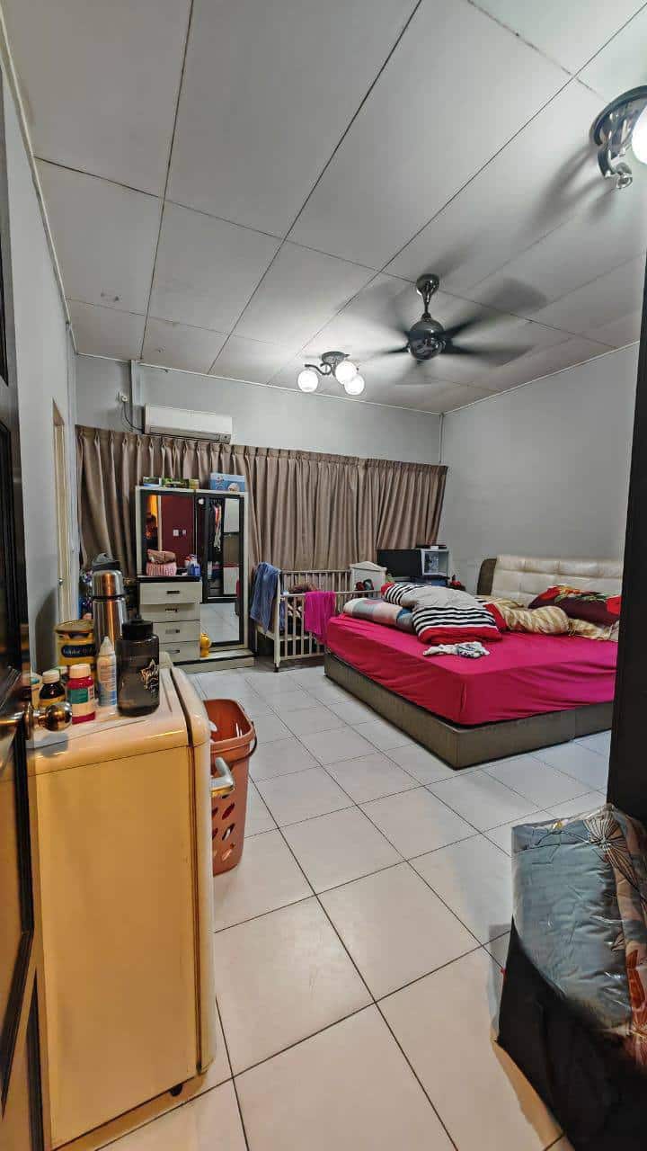 Double Storey Terrace Endlot Zone B Nusa Bayu 4