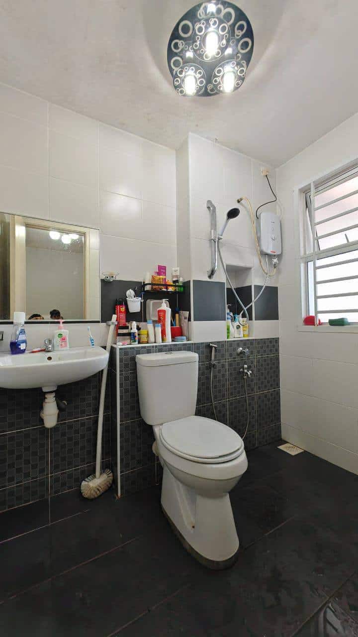 Double Storey Terrace Endlot Zone B Nusa Bayu 7