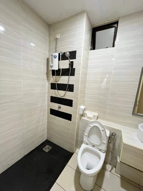 Condo Kempas Utama 10