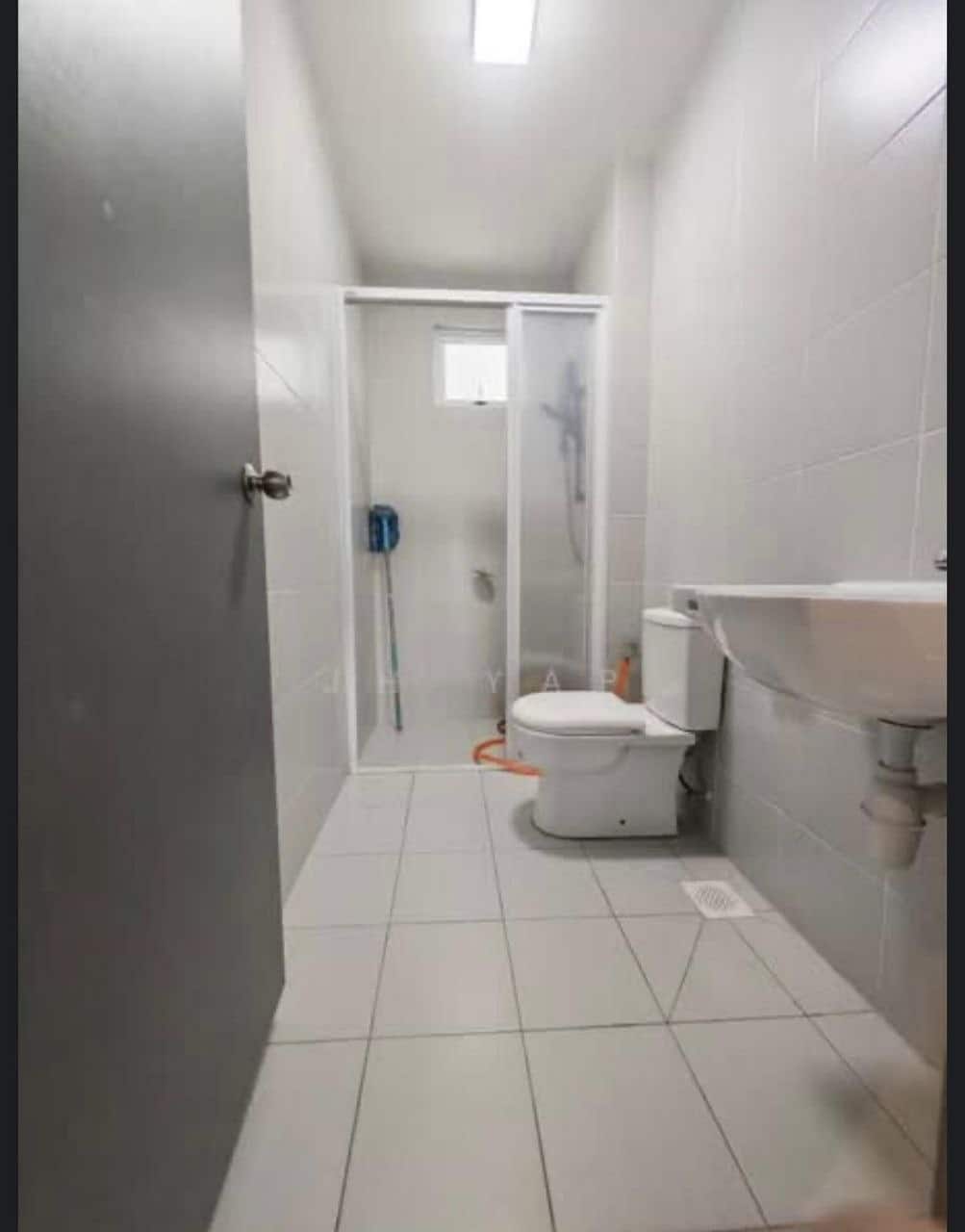 Condominium Meridin Bayvue Sierra Perdana 8