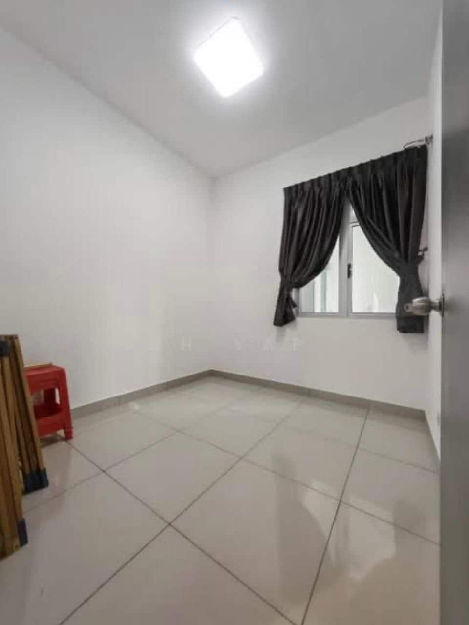 Condominium Meridin Bayvue Sierra Perdana 4