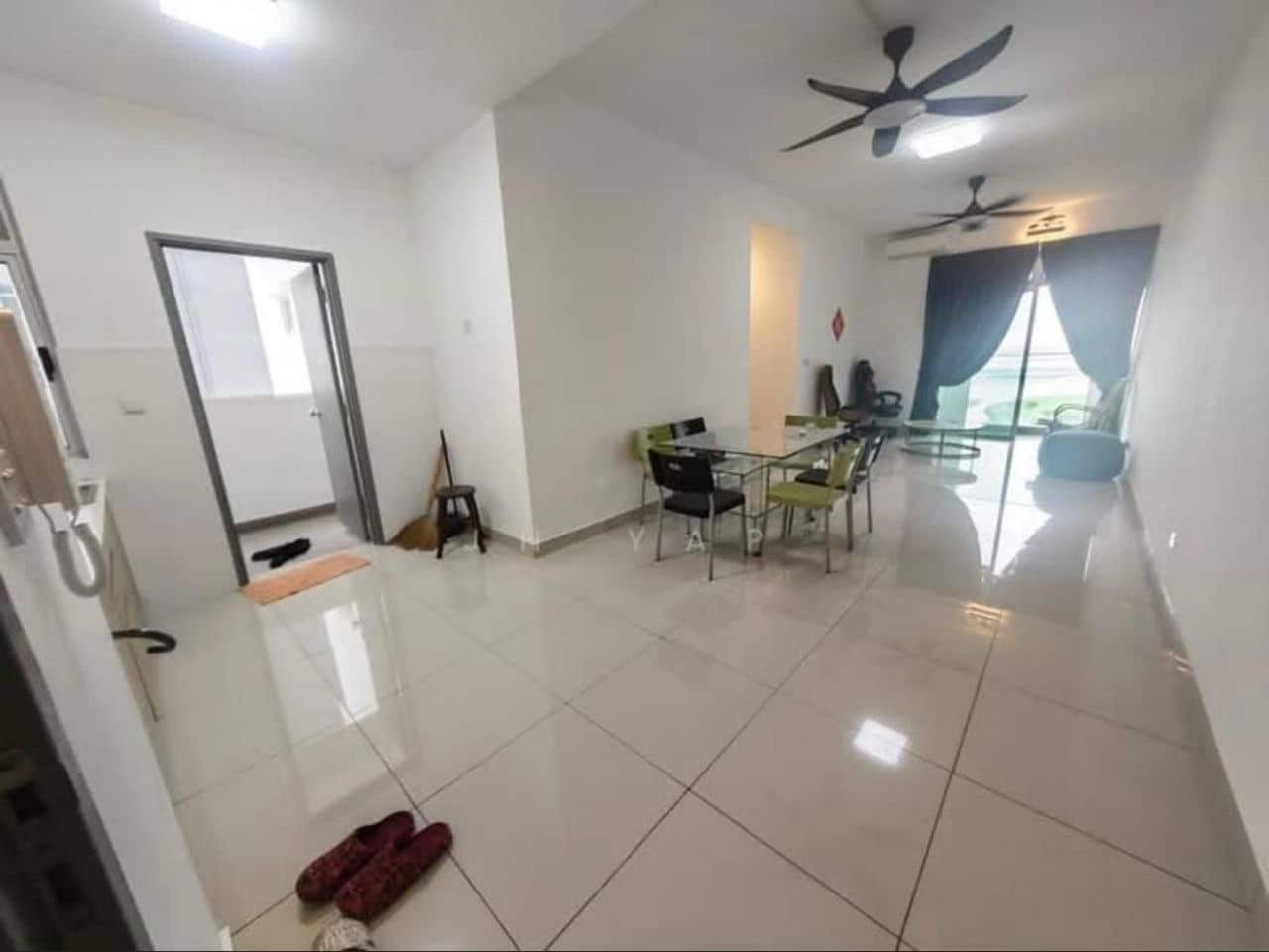 Condominium Meridin Bayvue Sierra Perdana 11