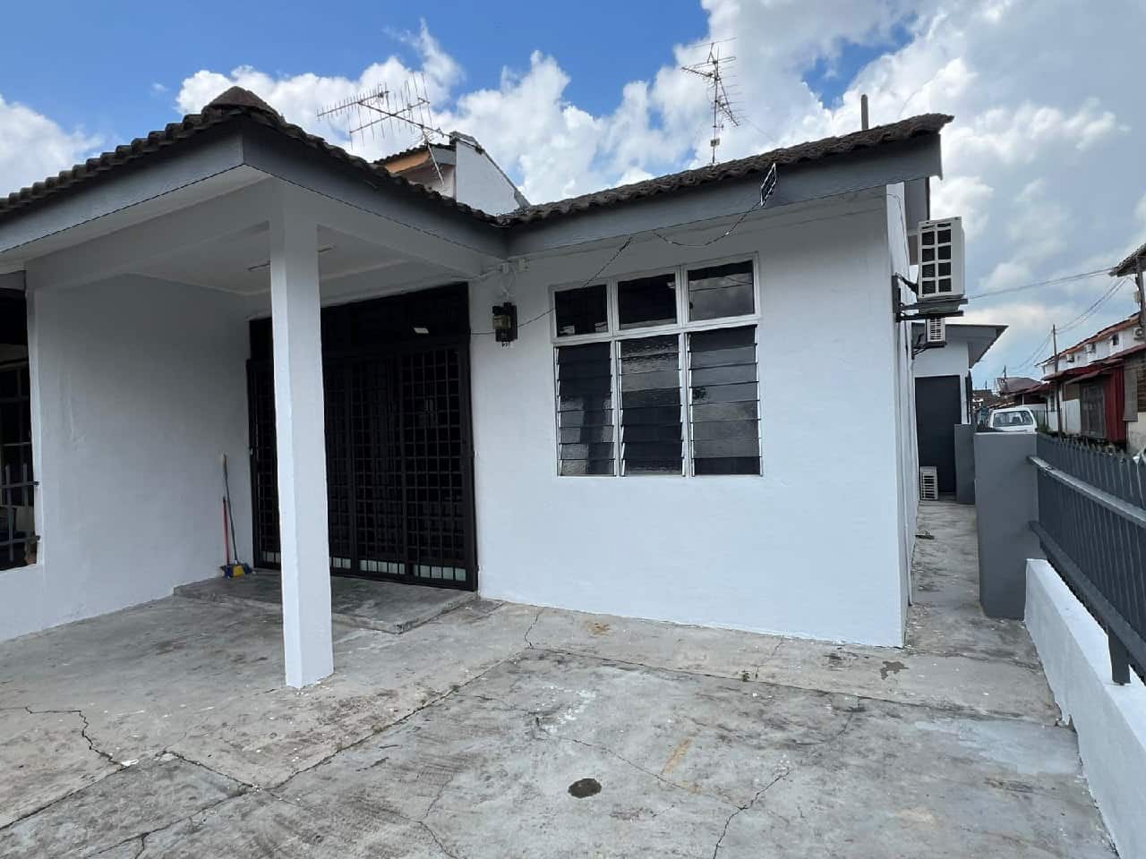 Single Storey Jalan Utama 1