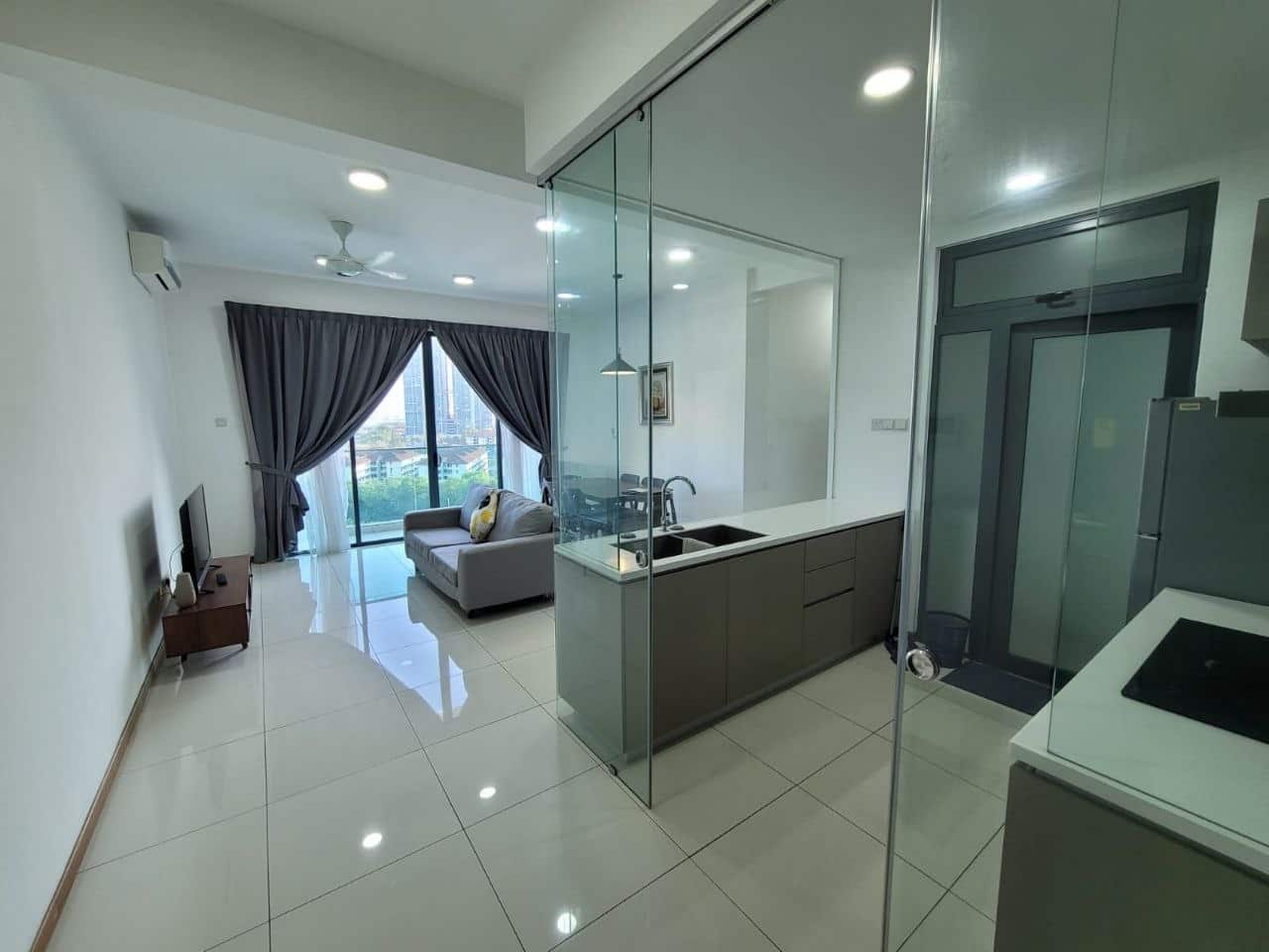 Apartment Crescent Bay Suites 3