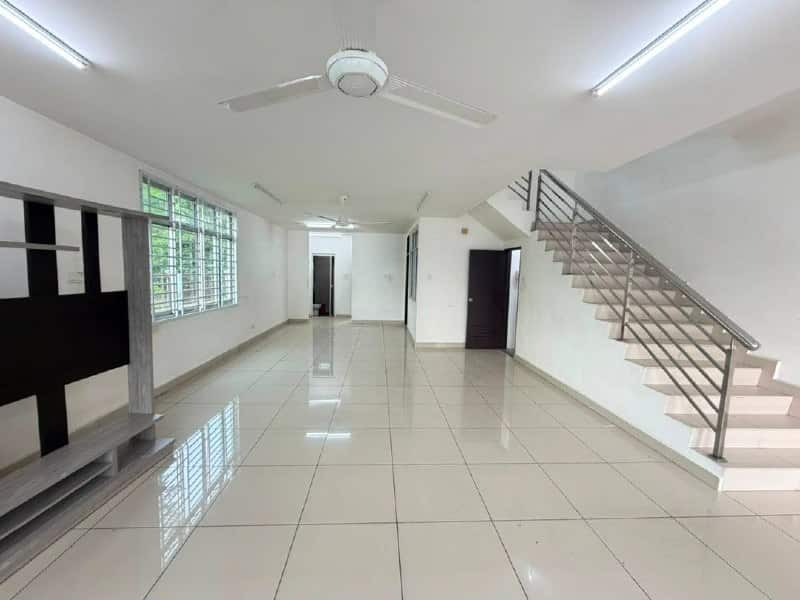 2-Storey Terrace EndLot Uda Utama 5