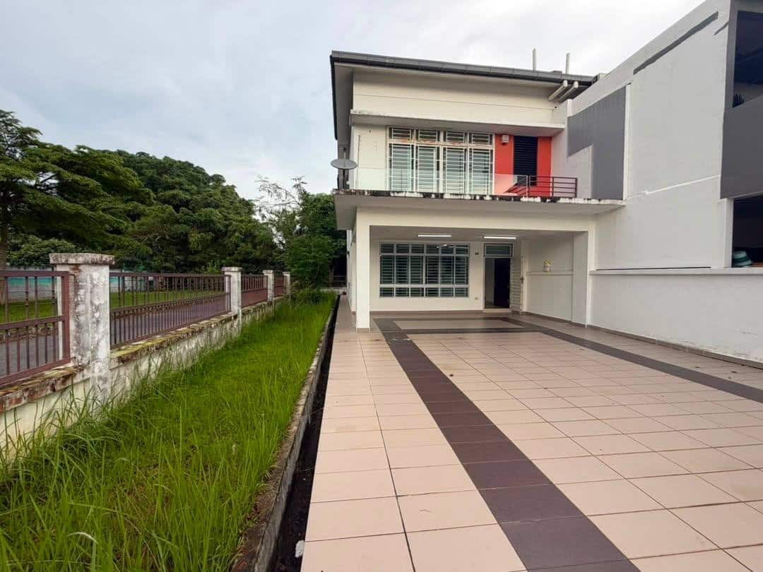 2-Storey Terrace EndLot Uda Utama 3