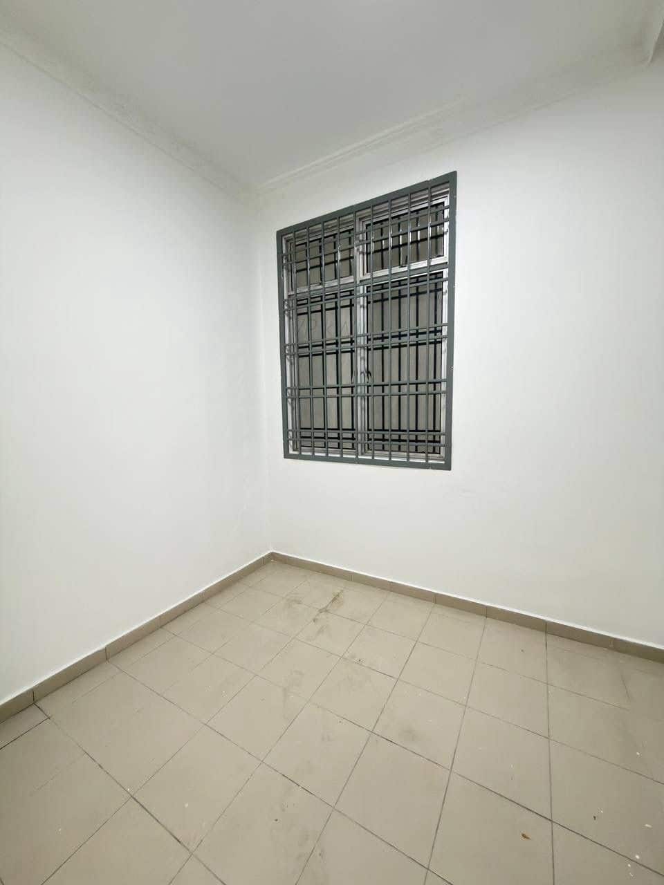 Lake View Suite Taman Austin Perdana 6