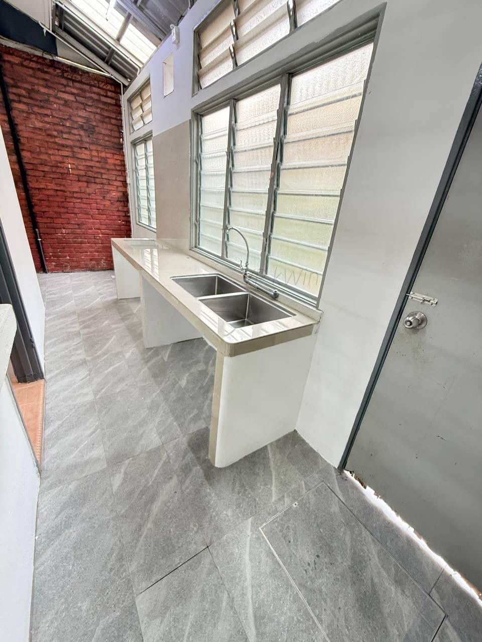 Double Storey Terrace House Taman Pulai Indah 8