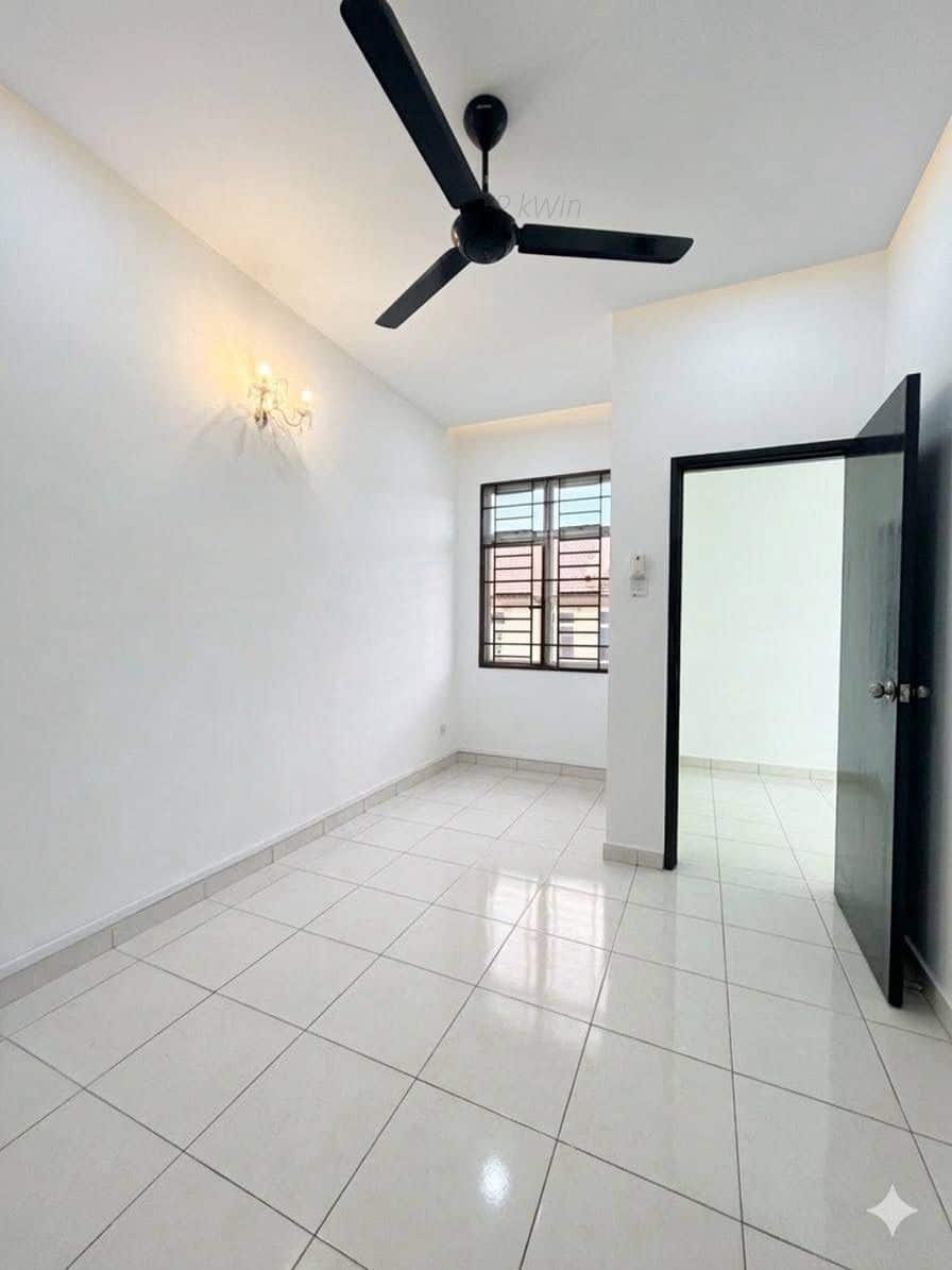 Double Storey Terrace House Jalan Indah 19/x, Taman Bukit Indah 5