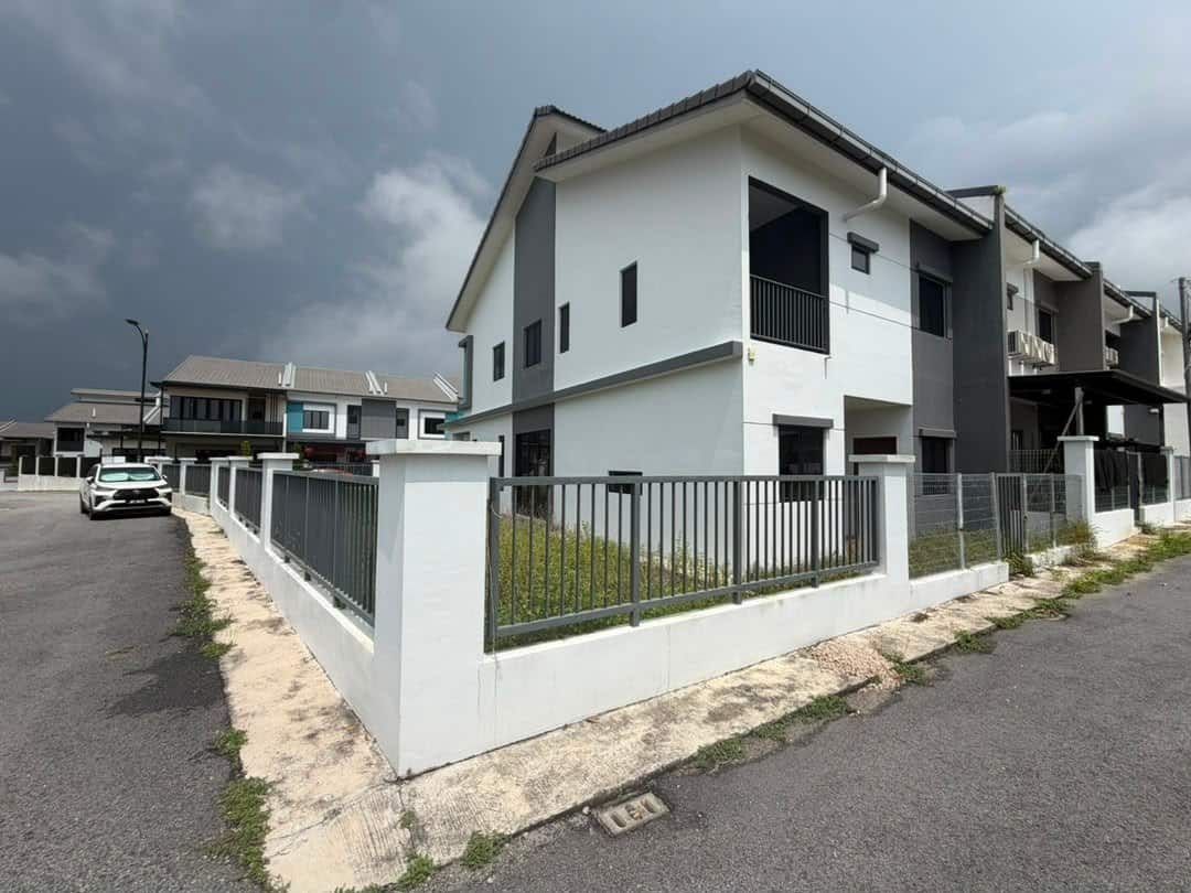 Double Storey Corner Lot Jalan Laman Citra 3