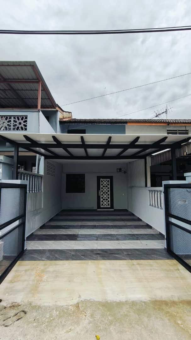 Double Storey Low Cost House Taman Skudai Baru 1