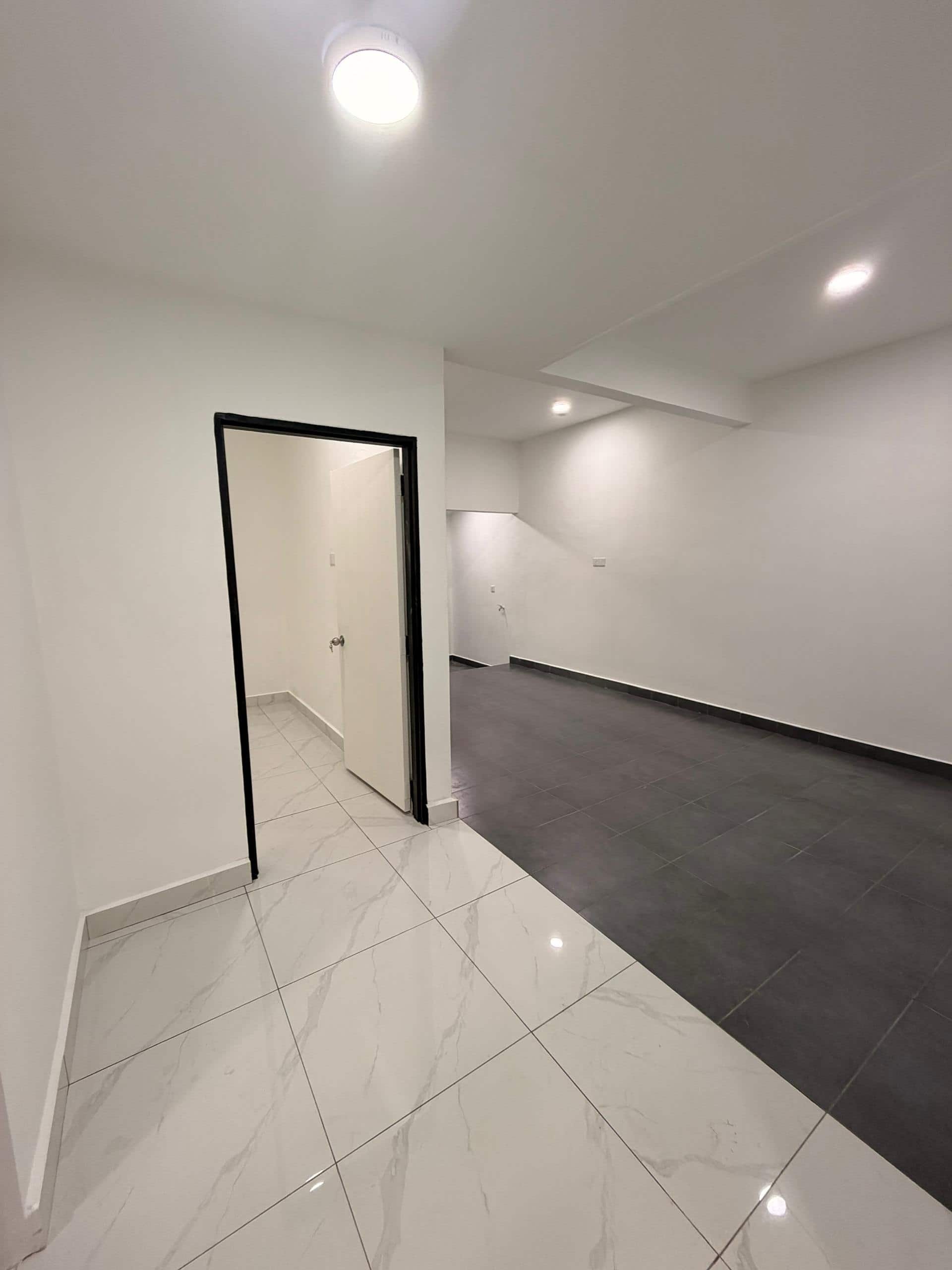Single Storey Terrace House Jalan Bakawali 24, Taman Johor Jaya 5