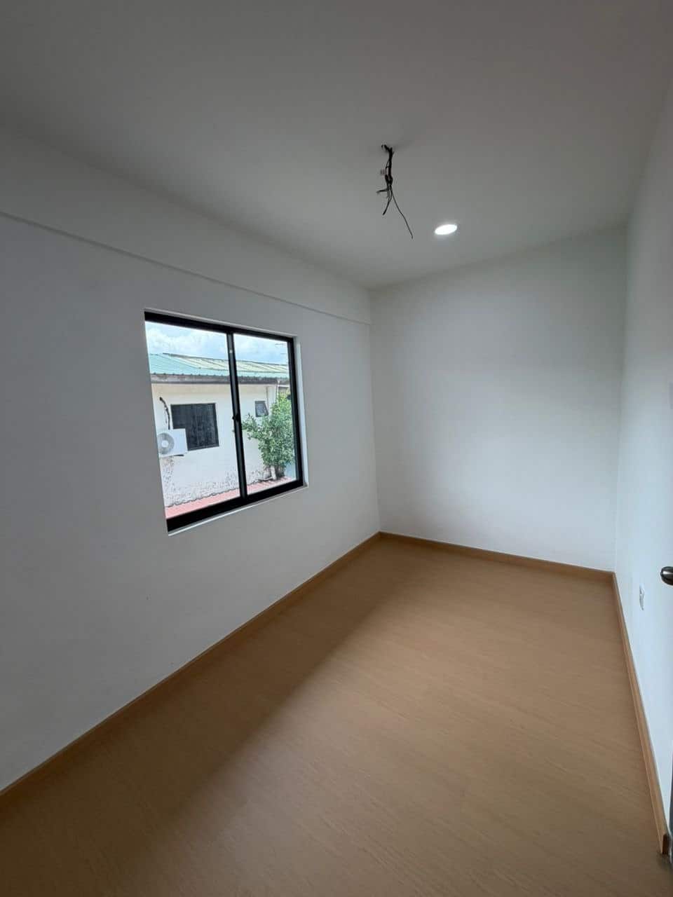 Double Storey Low Cost House Jalan Teratai 71 11
