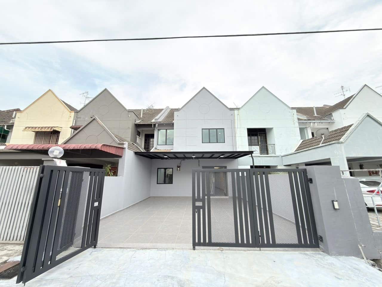Double Storey Terrace House Bandar Baru Permas Jaya 1