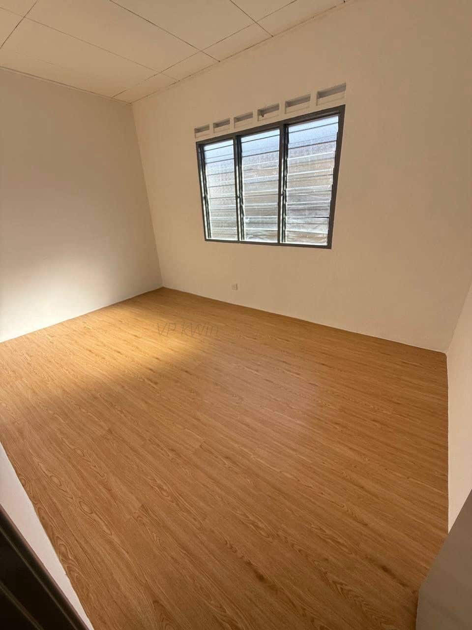 Double Storey Medium Low Cost Terrace House Jalan Tasek 4x, Bandar Seri Alam 6