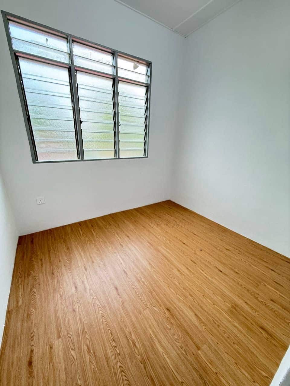 Double Storey Medium Low Cost Terrace Taman Nusa Damai 8