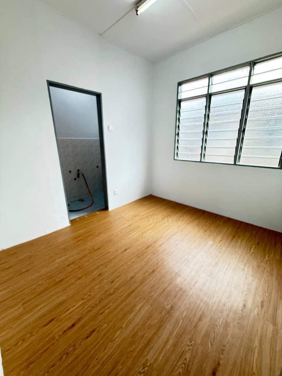Double Storey Medium Low Cost Terrace Taman Nusa Damai 11
