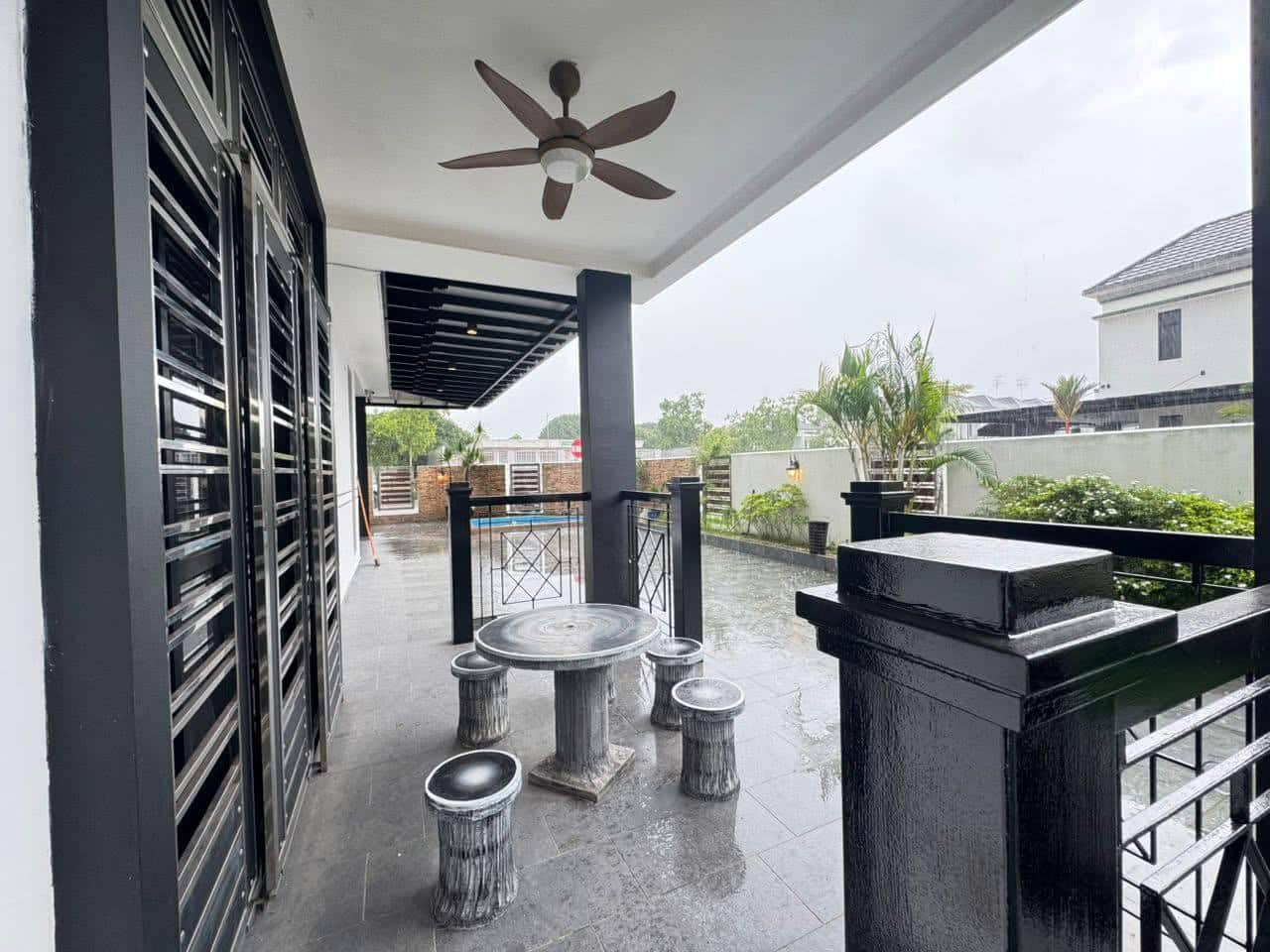 Double Storey Terrace Corner Taman ekoflora 6