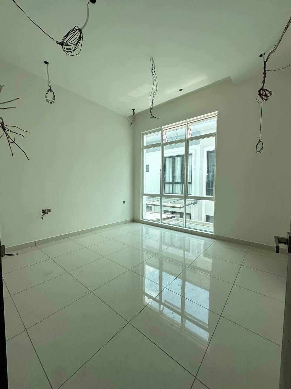 2storey Semi-D Taman Seri Austin 4