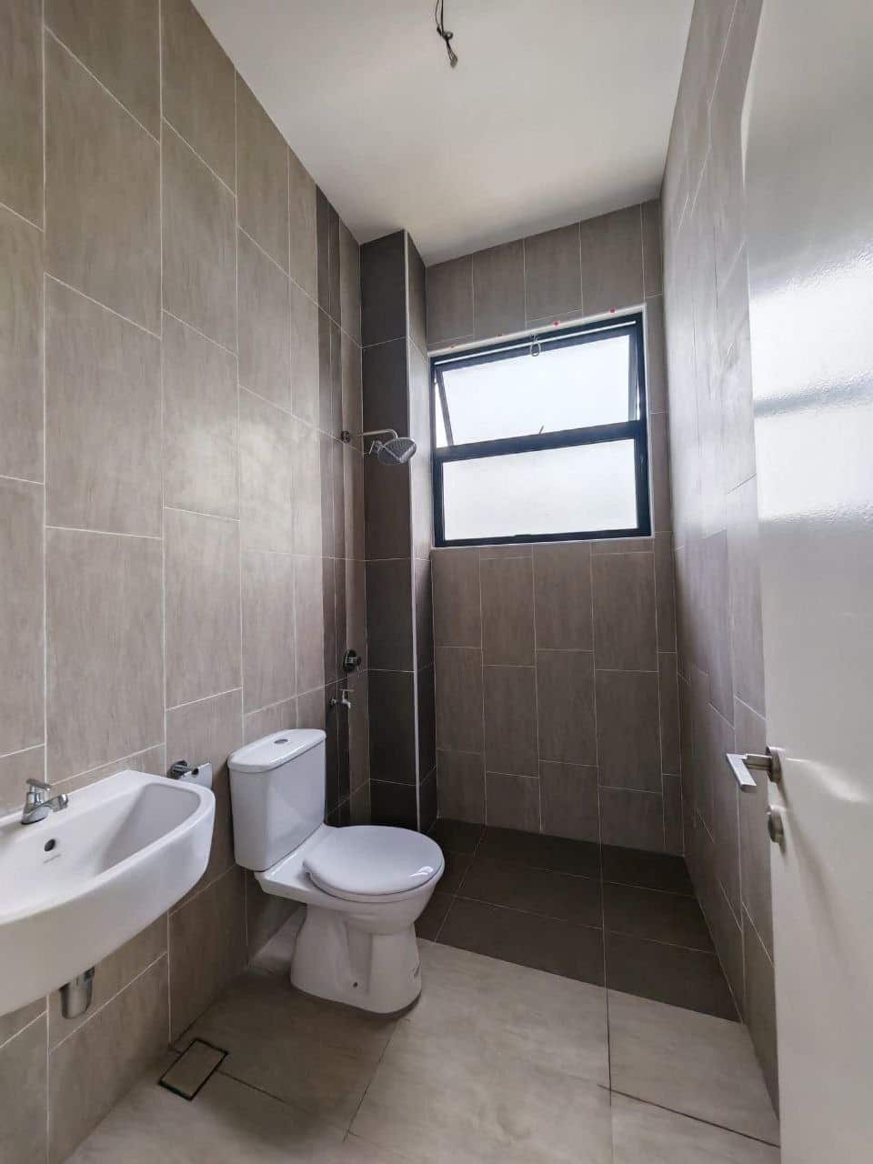 2storey Semi-Detached House Taman Impian Emas 8